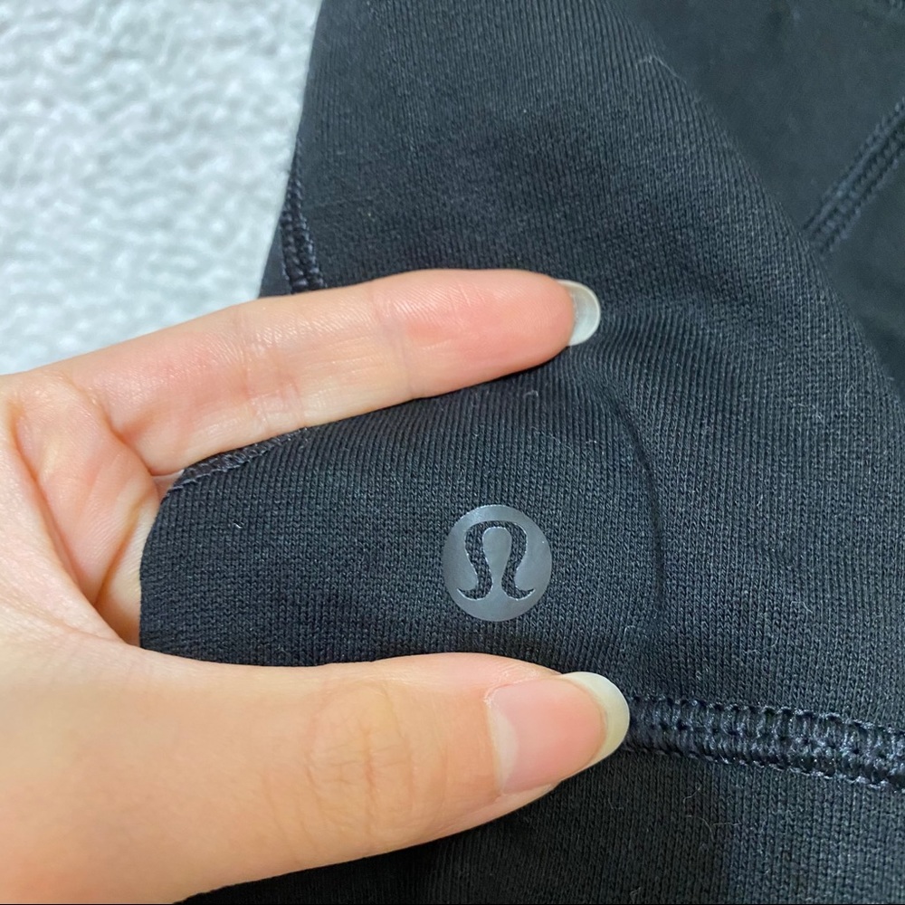 RARE Lululemon The Lab Black Hoodie - Picture 6 of 6